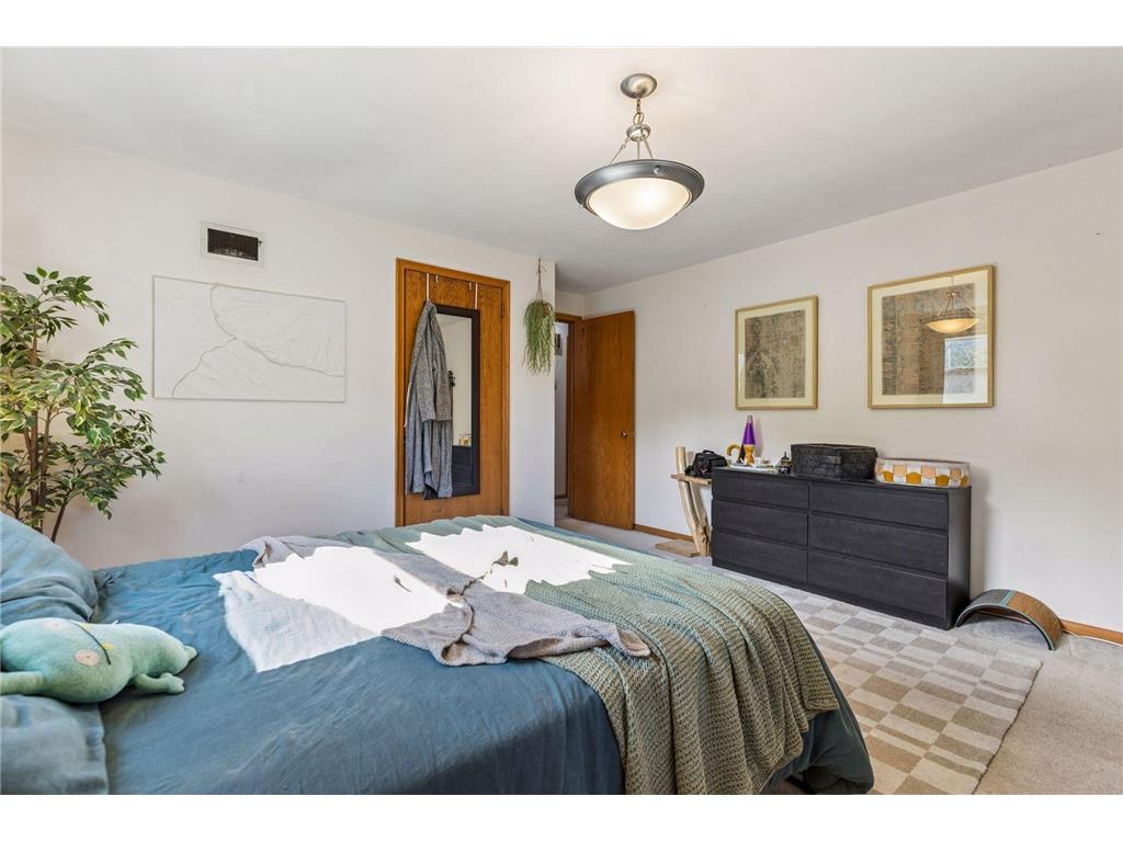 5300 Penn Avenue S Minneapolis MN 55419 7091892 image33