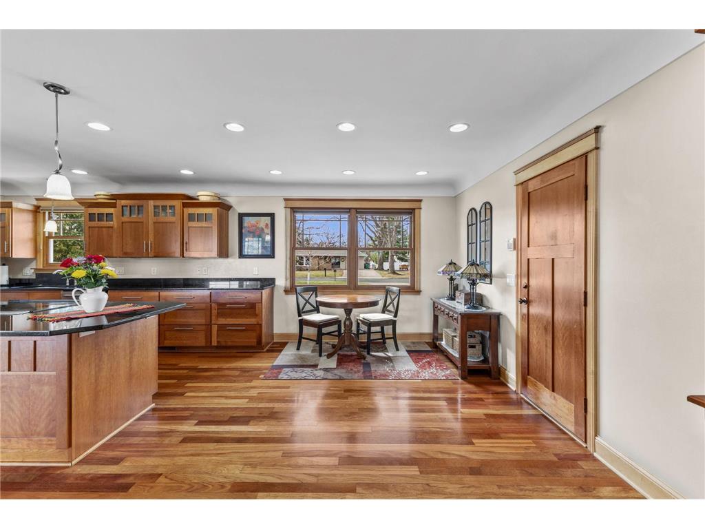 5300 Saint Croix Avenue N Golden Valley MN 55422 7055376 image11