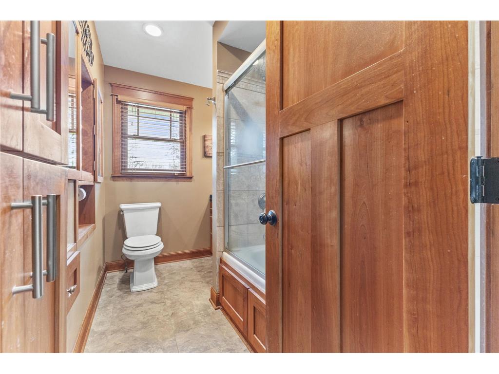 5300 Saint Croix Avenue N Golden Valley MN 55422 7055376 image27