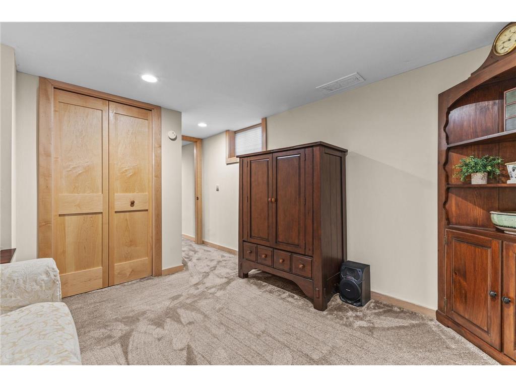 5300 Saint Croix Avenue N Golden Valley MN 55422 7055376 image37