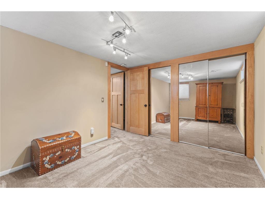 5300 Saint Croix Avenue N Golden Valley MN 55422 7055376 image43