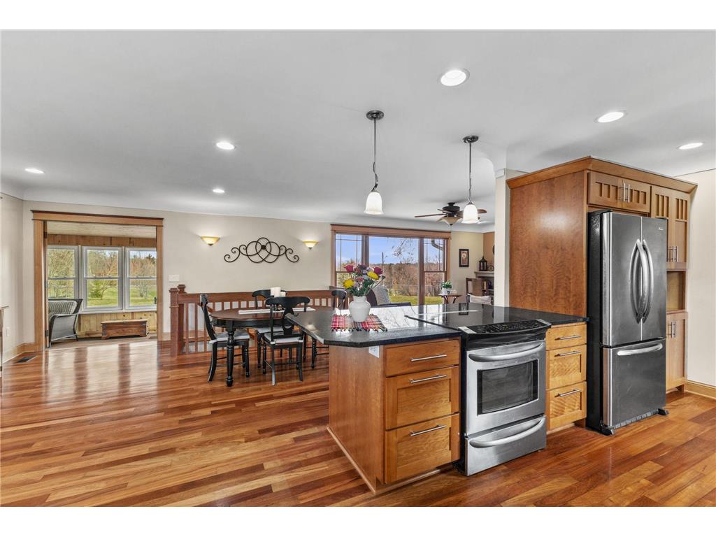 5300 Saint Croix Avenue N Golden Valley MN 55422 7055376 image6