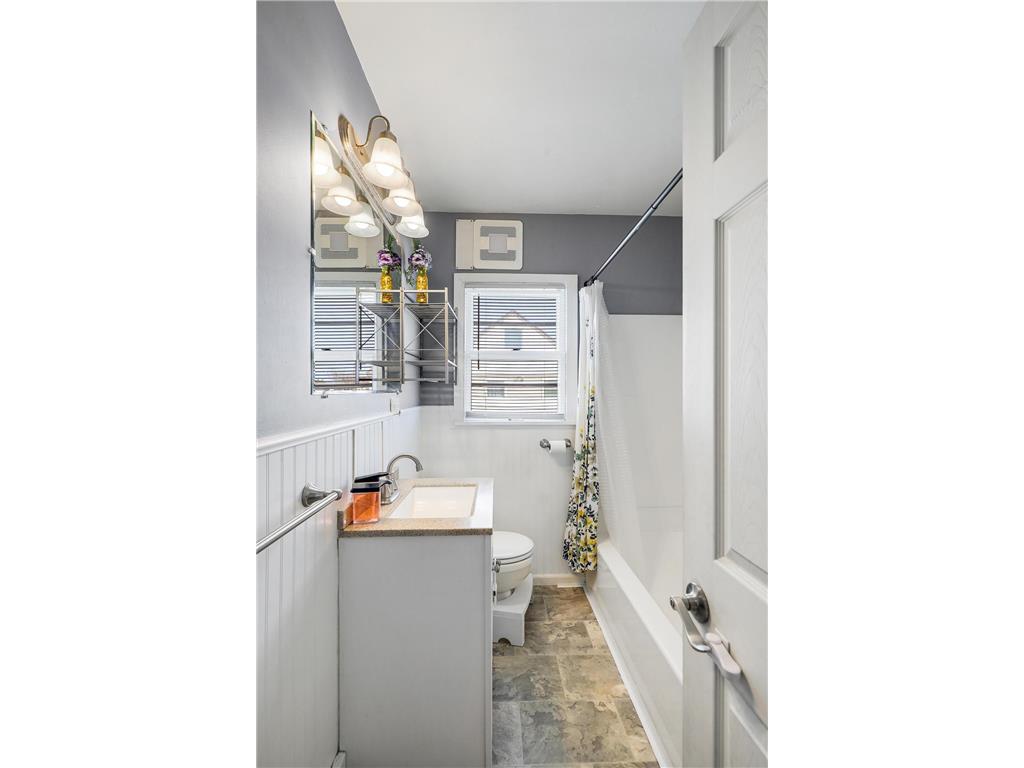 5301 Edgewood Avenue N Crystal MN 55428 7049212 image14