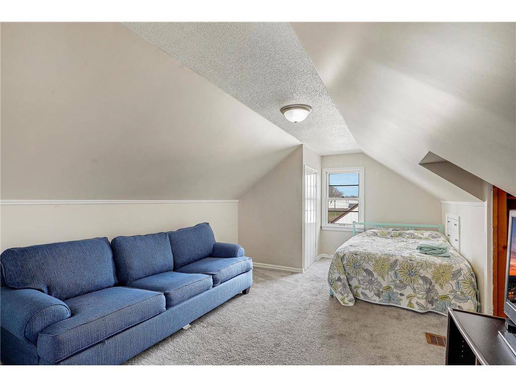 5301 Edgewood Avenue N Crystal MN 55428 7049212 image16