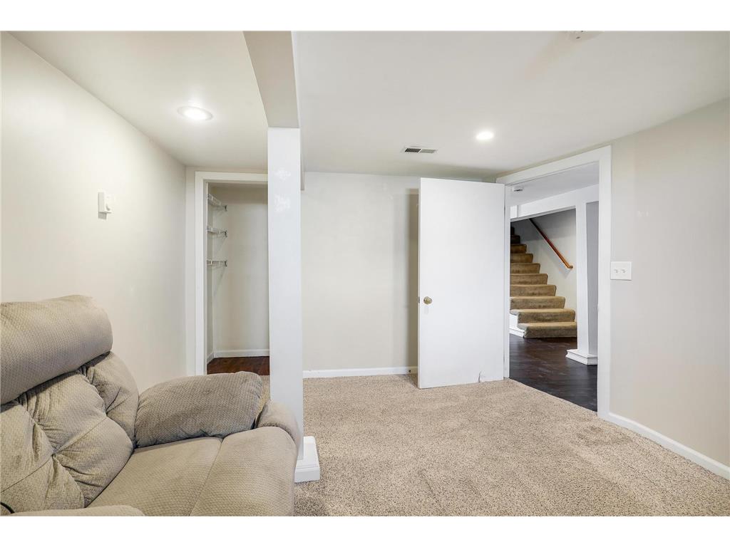 5301 Edgewood Avenue N Crystal MN 55428 7049212 image22