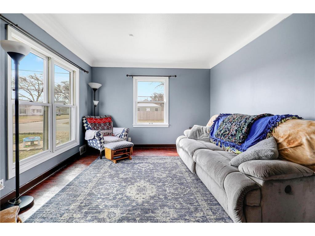 5301 Edgewood Avenue N Crystal MN 55428 7049212 image4