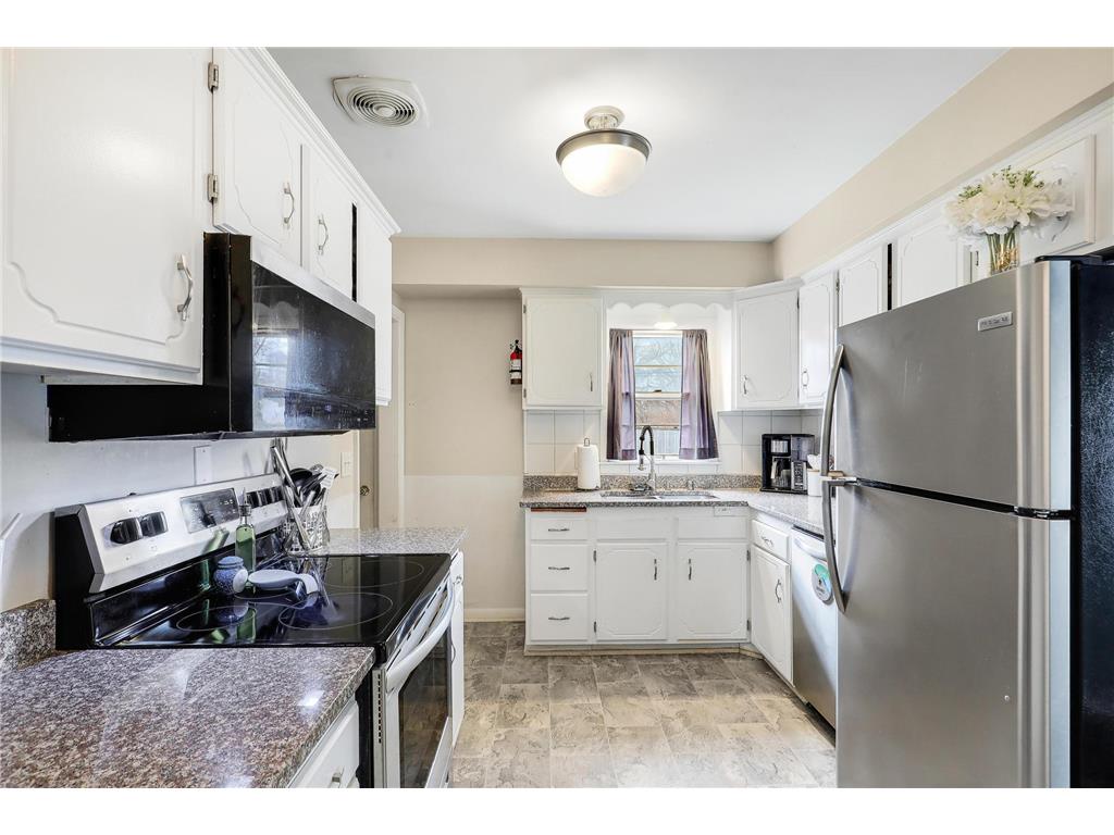 5301 Edgewood Avenue N Crystal MN 55428 7049212 image7