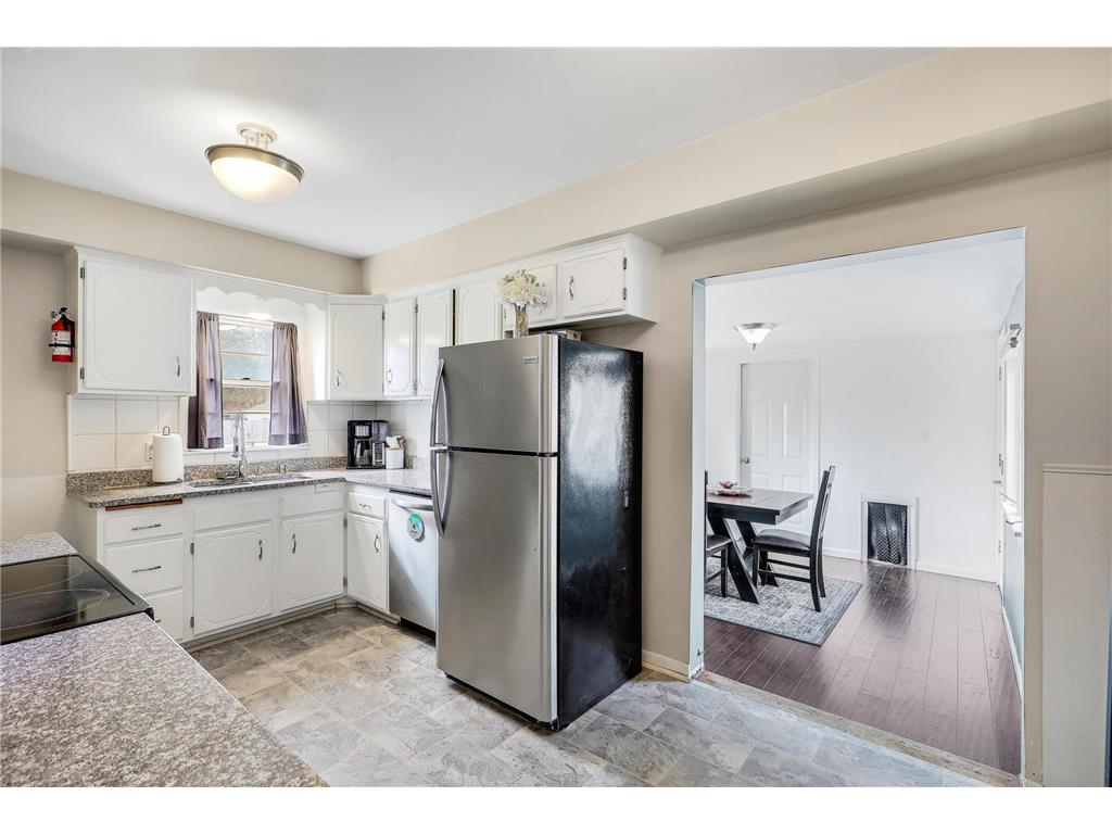 5301 Edgewood Avenue N Crystal MN 55428 7049212 image9