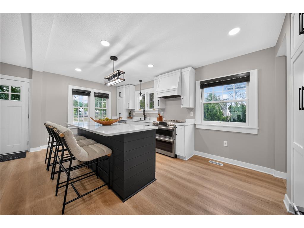 5301 Ewing Avenue S Minneapolis MN 55410 7101204 image11