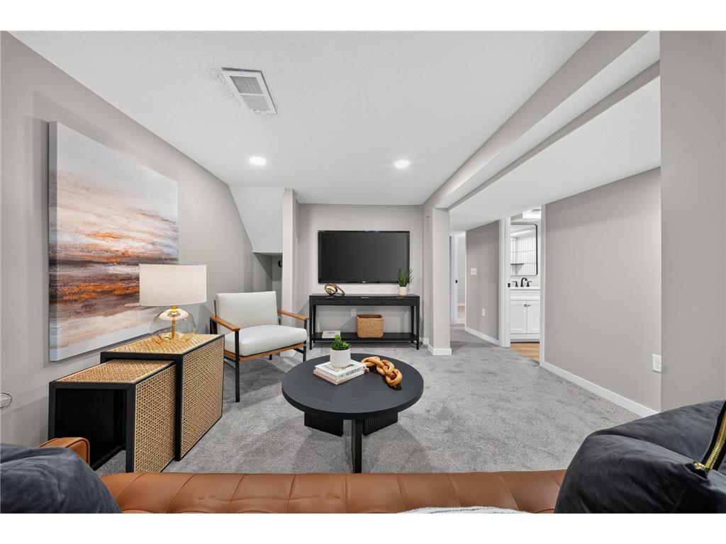 5301 Ewing Avenue S Minneapolis MN 55410 7101204 image15