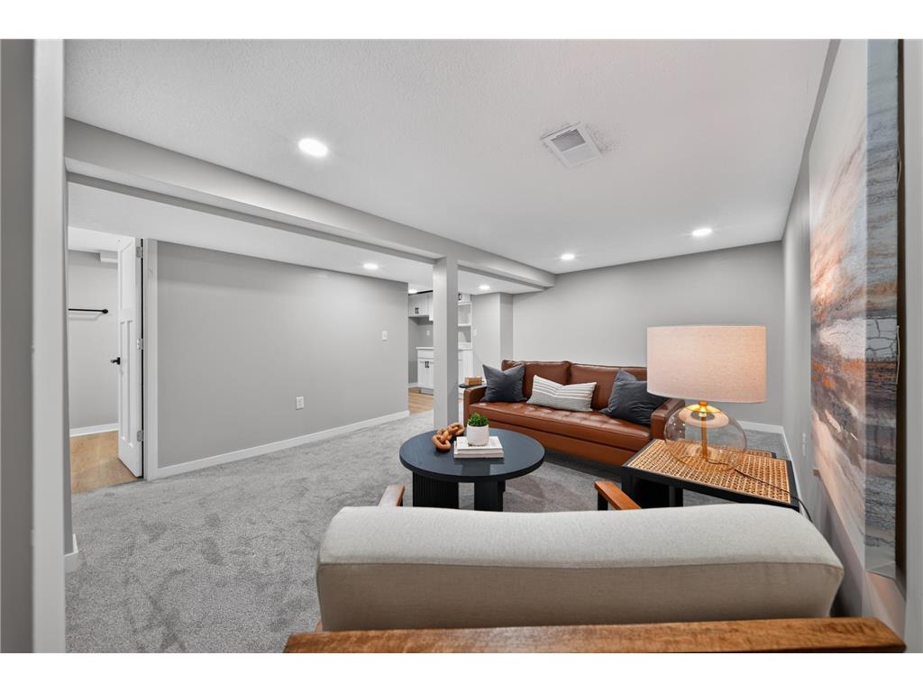 5301 Ewing Avenue S Minneapolis MN 55410 7101204 image17