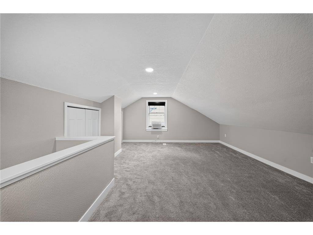 5301 Ewing Avenue S Minneapolis MN 55410 7101204 image29