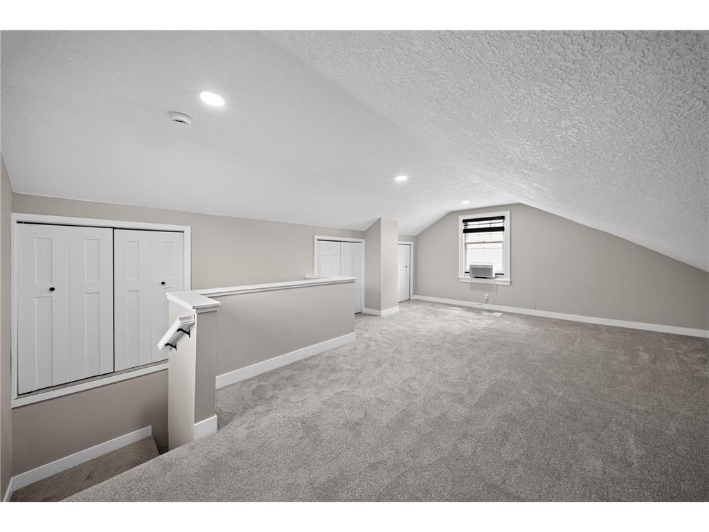5301 Ewing Avenue S Minneapolis MN 55410 7101204 image30