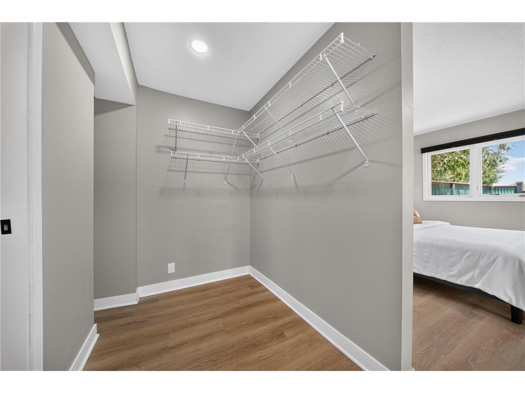 5301 Ewing Avenue S Minneapolis MN 55410 7101204 image36