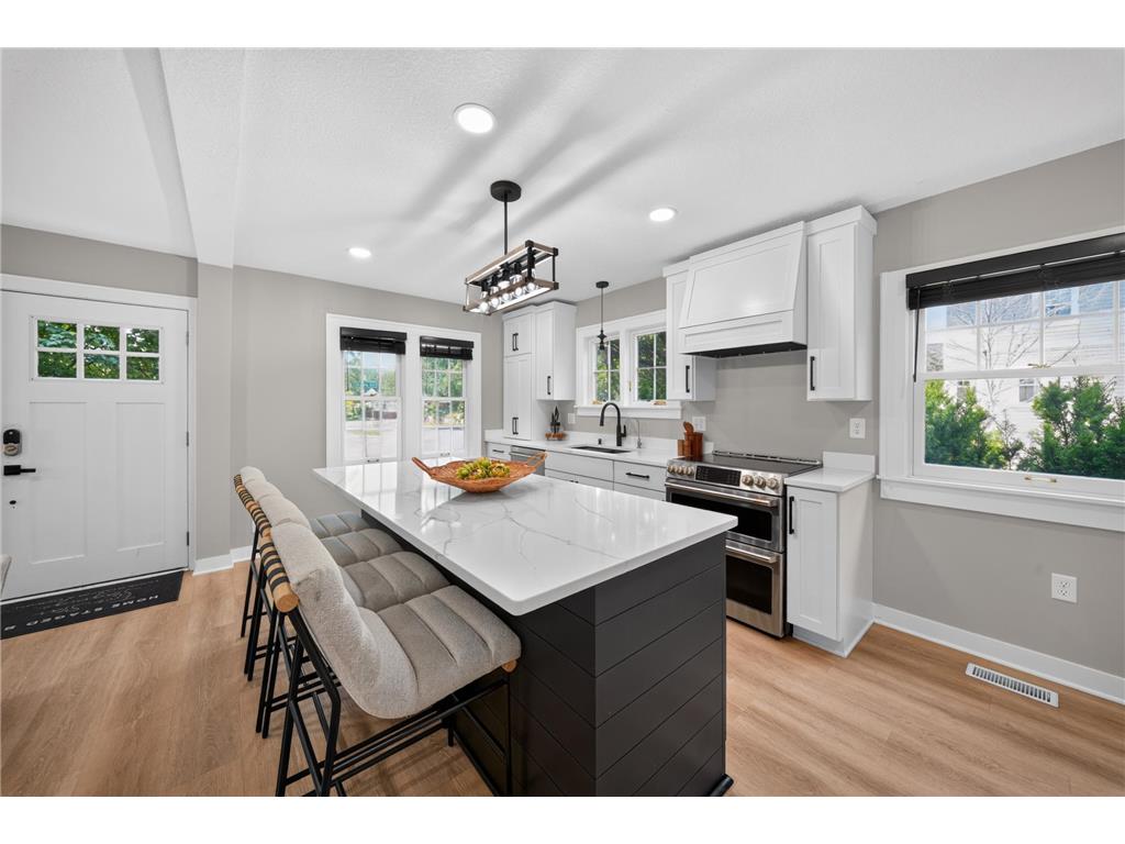 5301 Ewing Avenue S Minneapolis MN 55410 7101204 image9