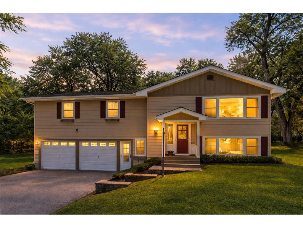 5301 Oakwood Drive White Bear Twp MN 55110 - Bald Eagle 7030896 image1