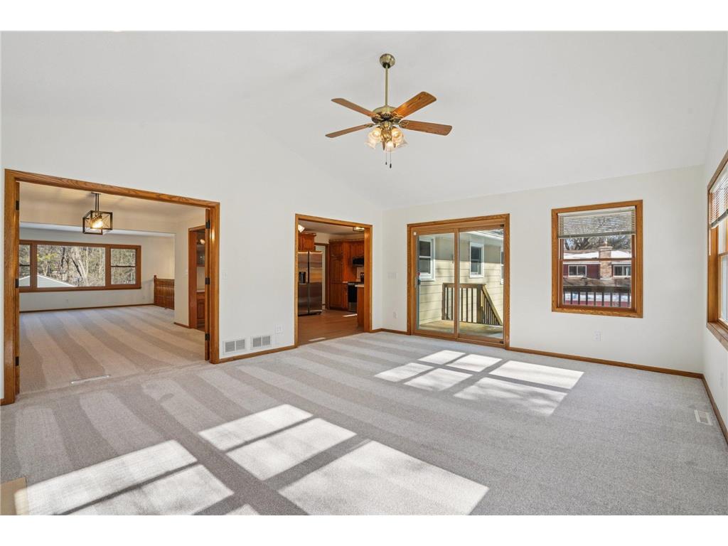 5301 Oakwood Drive White Bear Twp MN 55110 - Bald Eagle 7030896 image13