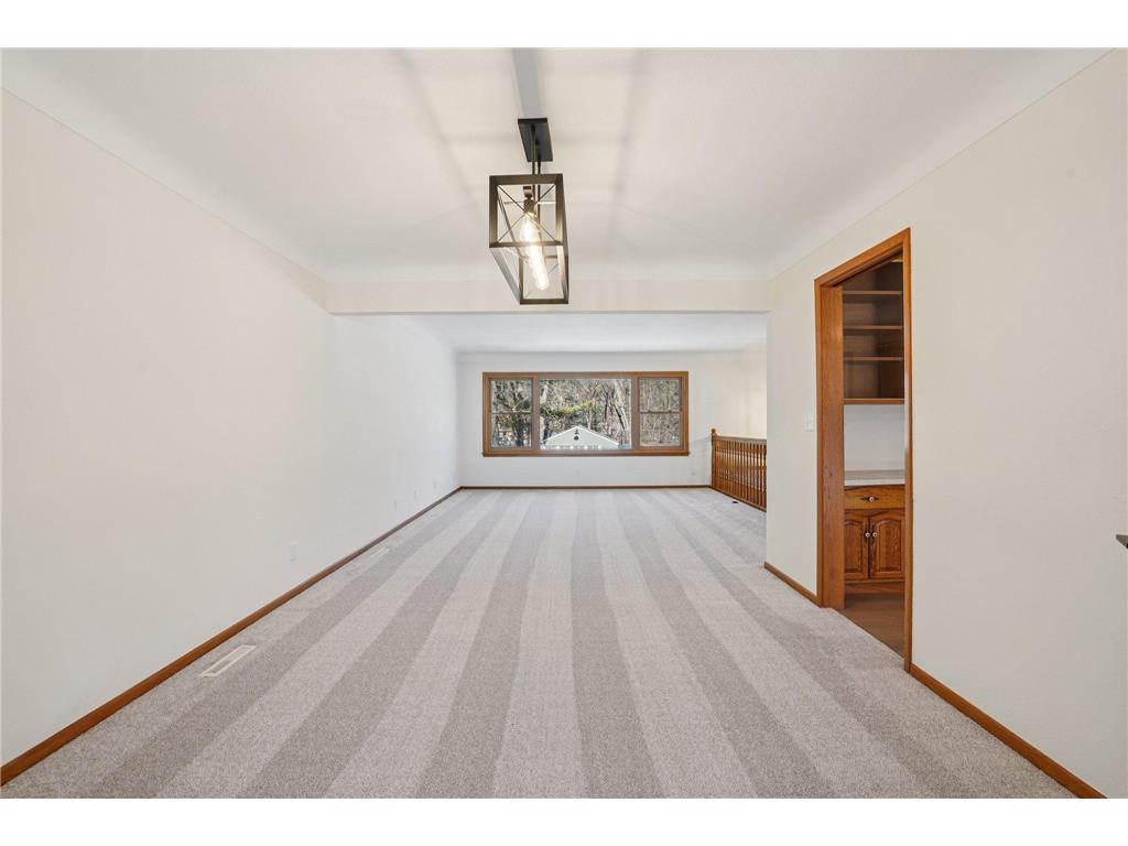 5301 Oakwood Drive White Bear Twp MN 55110 - Bald Eagle 7030896 image19