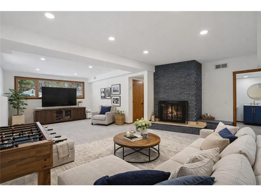 5301 Oakwood Drive White Bear Twp MN 55110 - Bald Eagle 7030896 image2