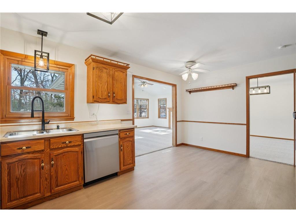 5301 Oakwood Drive White Bear Twp MN 55110 - Bald Eagle 7030896 image23