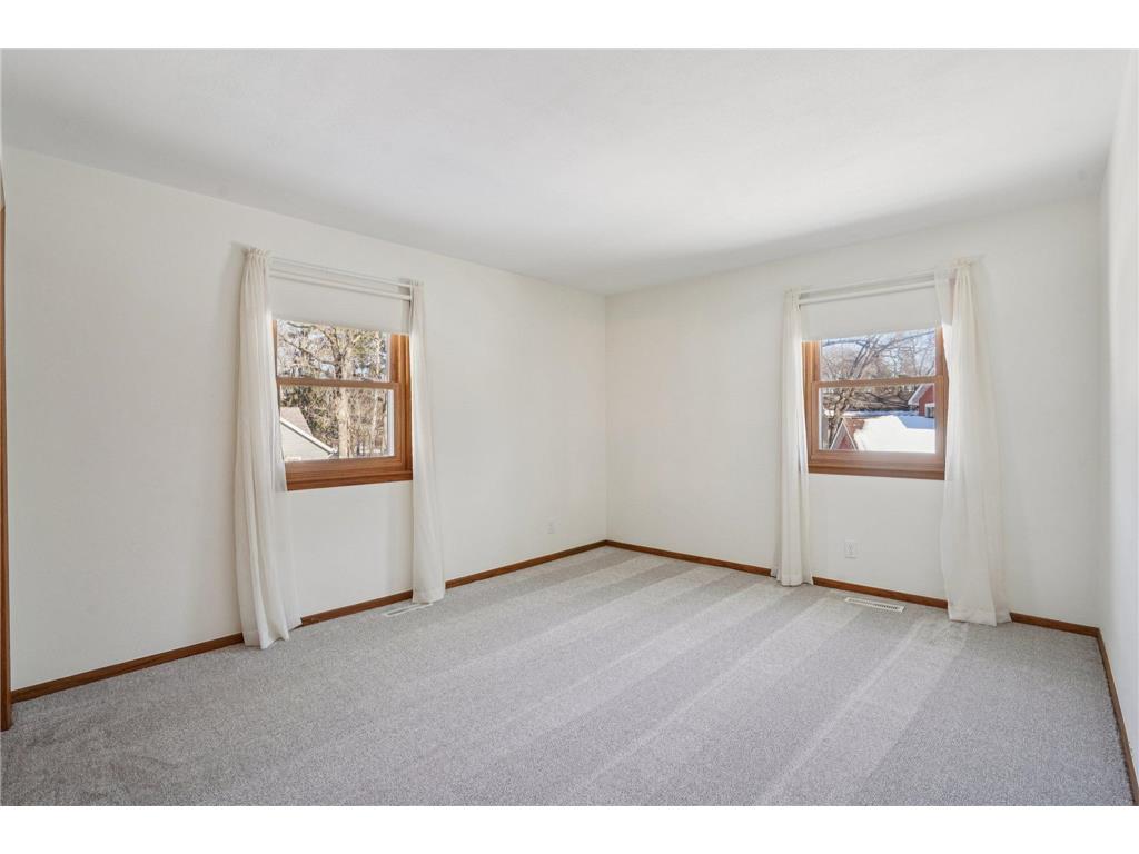 5301 Oakwood Drive White Bear Twp MN 55110 - Bald Eagle 7030896 image26