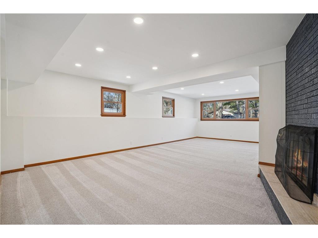 5301 Oakwood Drive White Bear Twp MN 55110 - Bald Eagle 7030896 image36