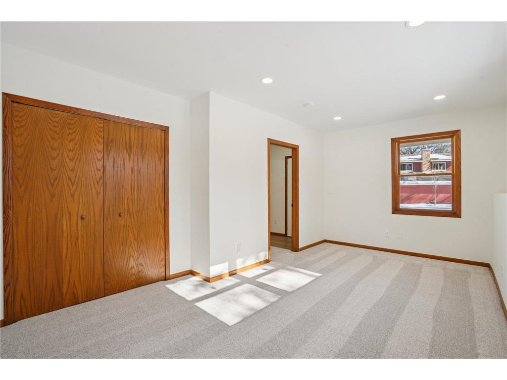 5301 Oakwood Drive White Bear Twp MN 55110 - Bald Eagle 7030896 image39