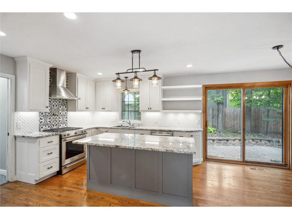 5301 S Park Drive Savage MN 55378 6593297 image1