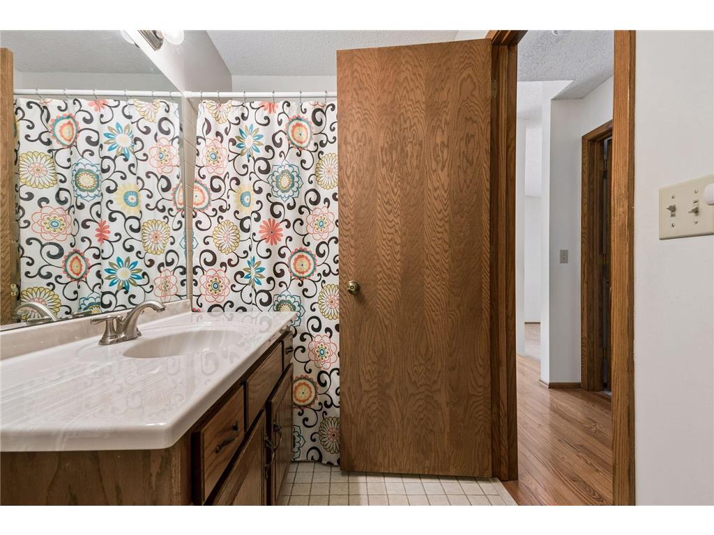 5301 Yorktown Lane N Plymouth MN 55442 7033991 image27