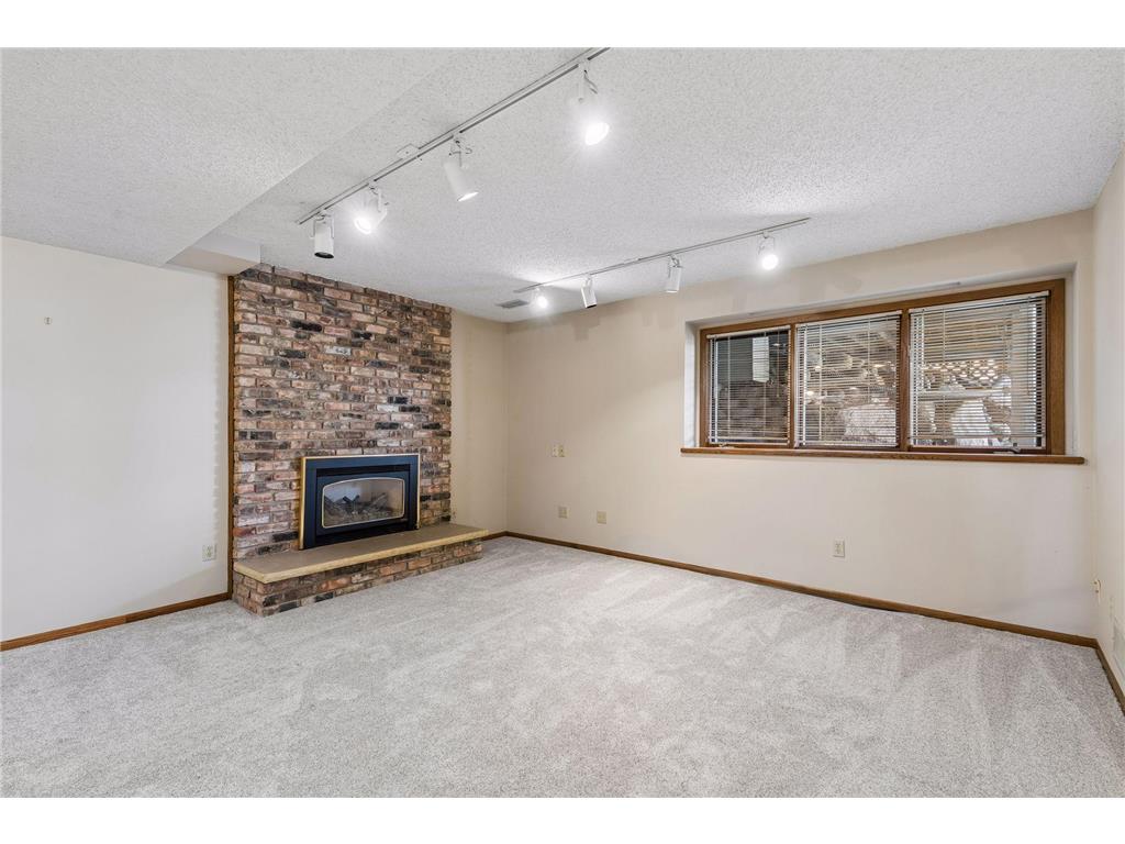 5301 Yorktown Lane N Plymouth MN 55442 7033991 image33