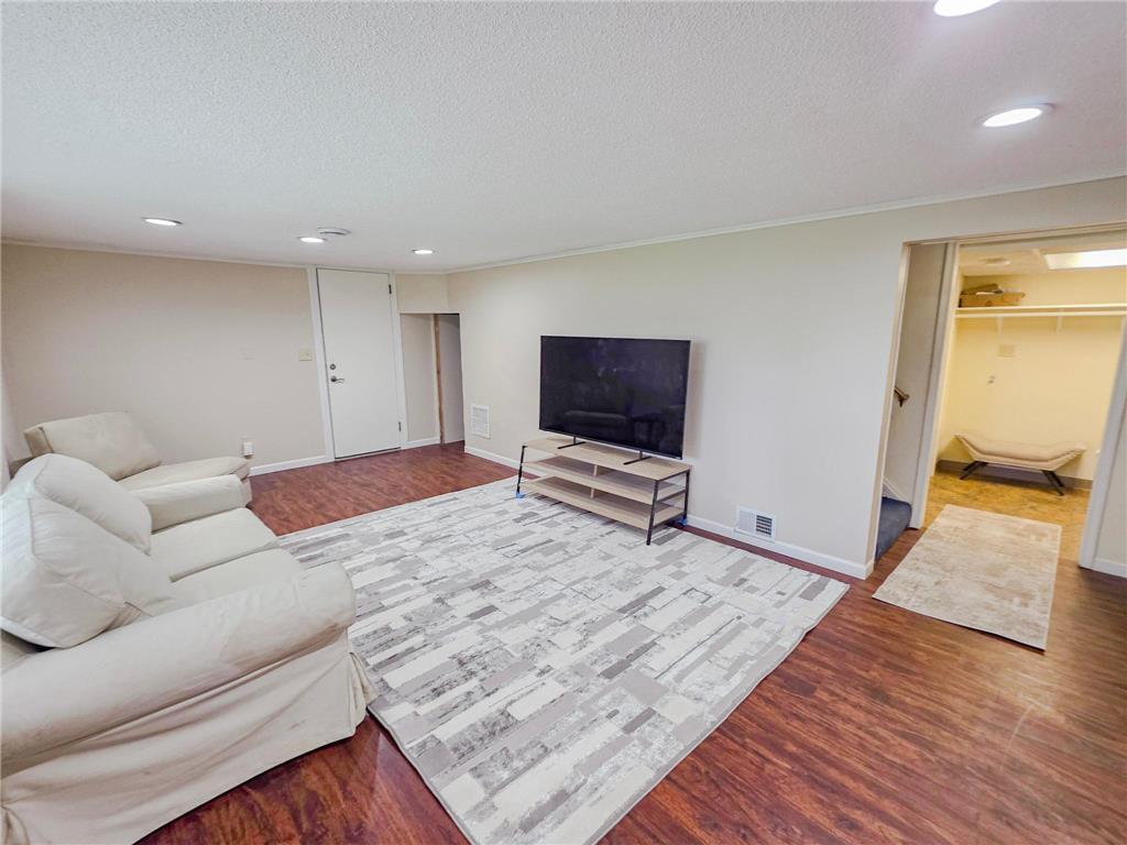 5302 Holiday Road Minnetonka MN 55345 7093965 image16