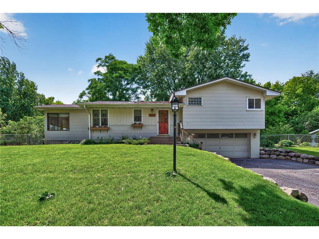 5302 Holiday Road Minnetonka MN 55345 7093965 image20