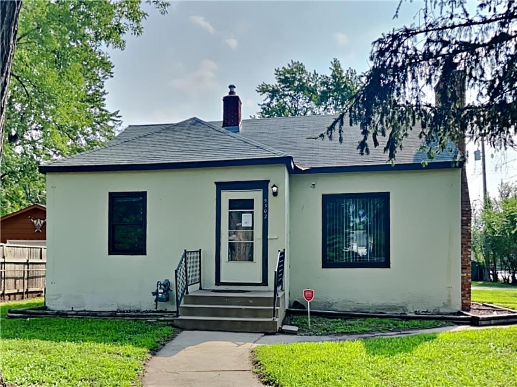 5302 Humboldt Avenue N Brooklyn Center MN 55430 6418408 image1