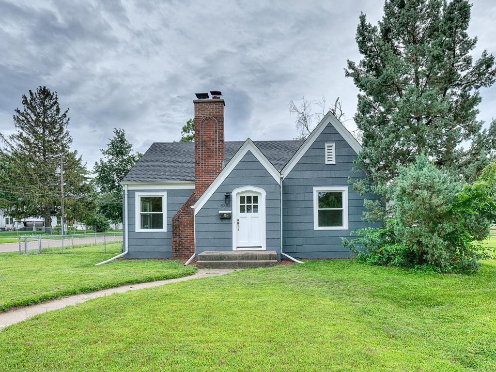 5303 Fairview Avenue N Crystal MN 55429 6566487 image1