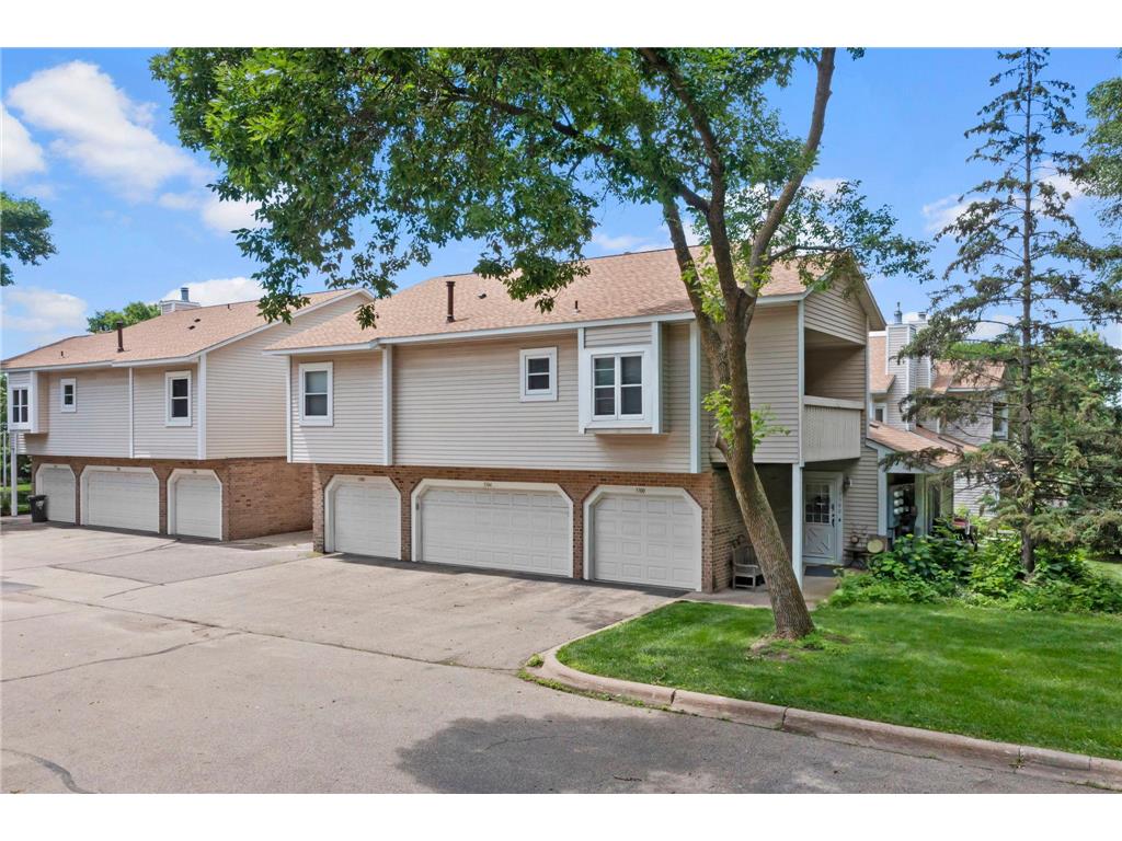 5304 Highpointe Terrace Bloomington MN 55437 7081456 image1
