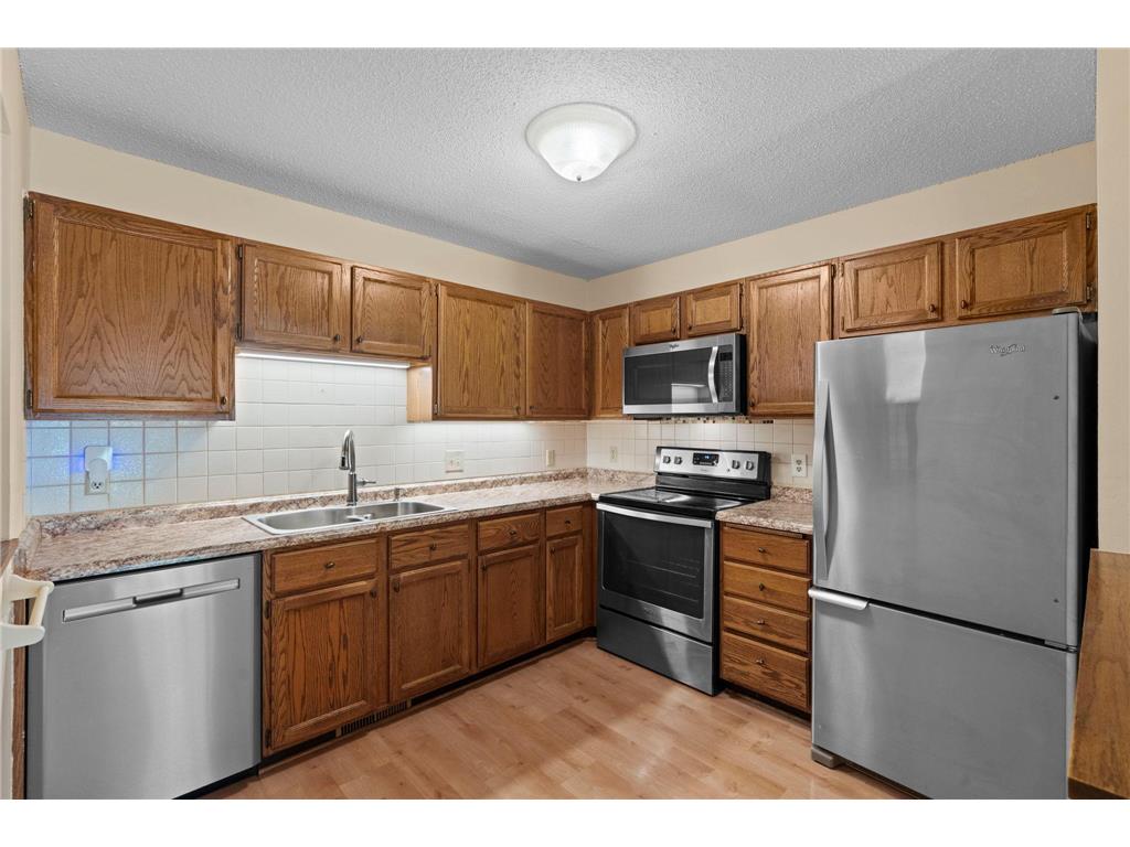 5304 Highpointe Terrace Bloomington MN 55437 7081456 image15