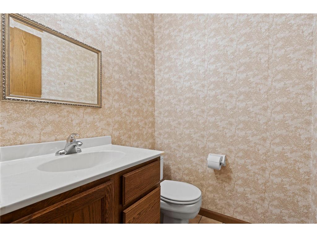5304 Highpointe Terrace Bloomington MN 55437 7081456 image6