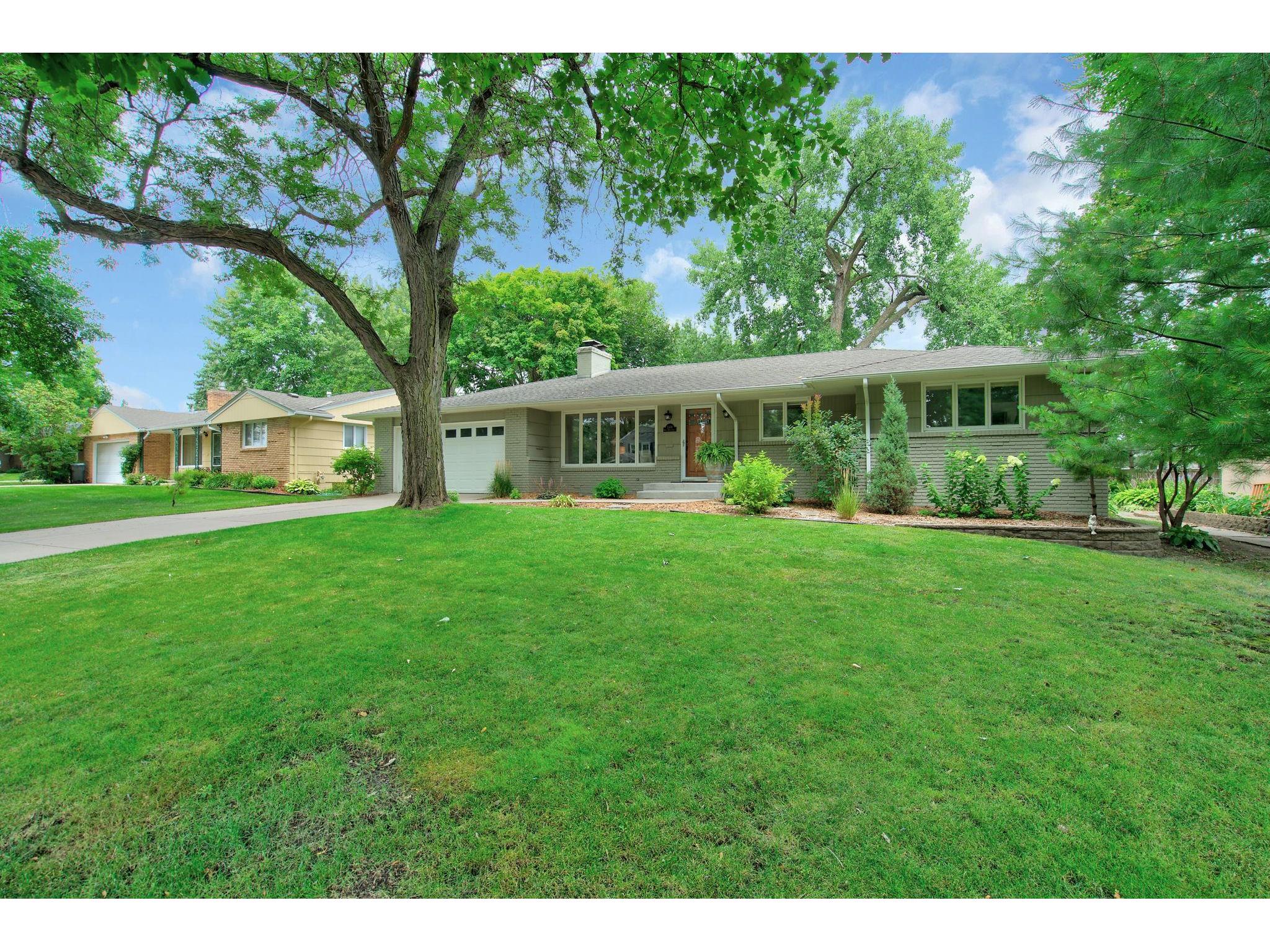 5304 W 62nd Street, Edina, MN 55436 MLS 6132819 Edina Realty