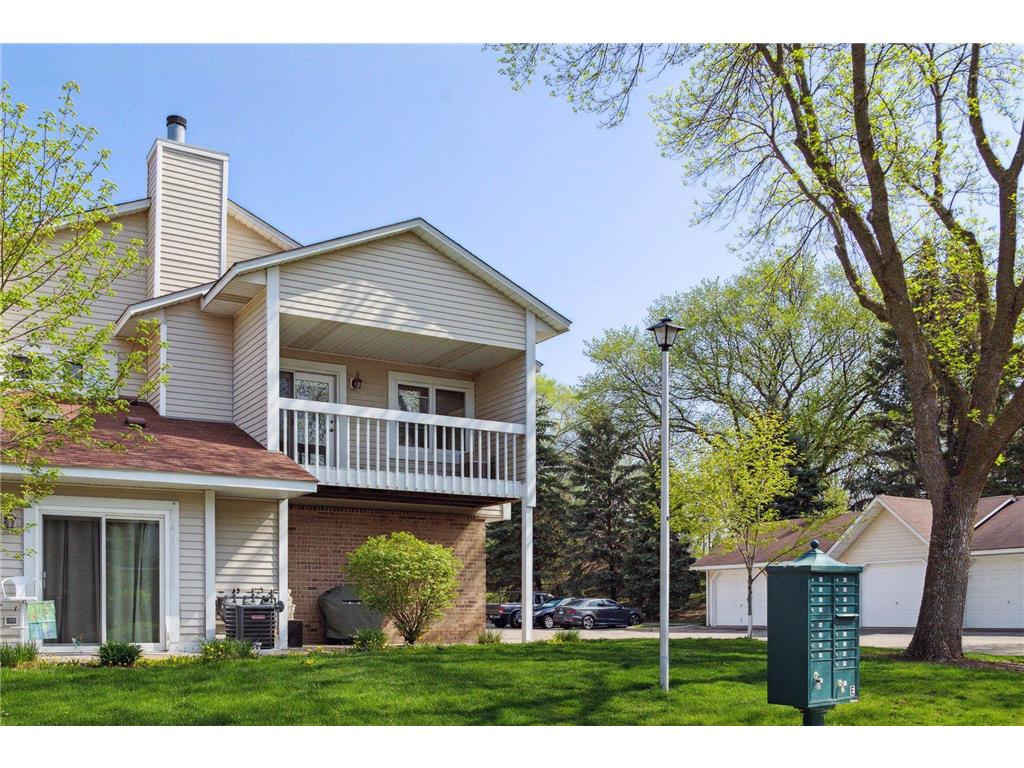 5306 Highpointe Terrace Bloomington MN 55437 6342206 image1