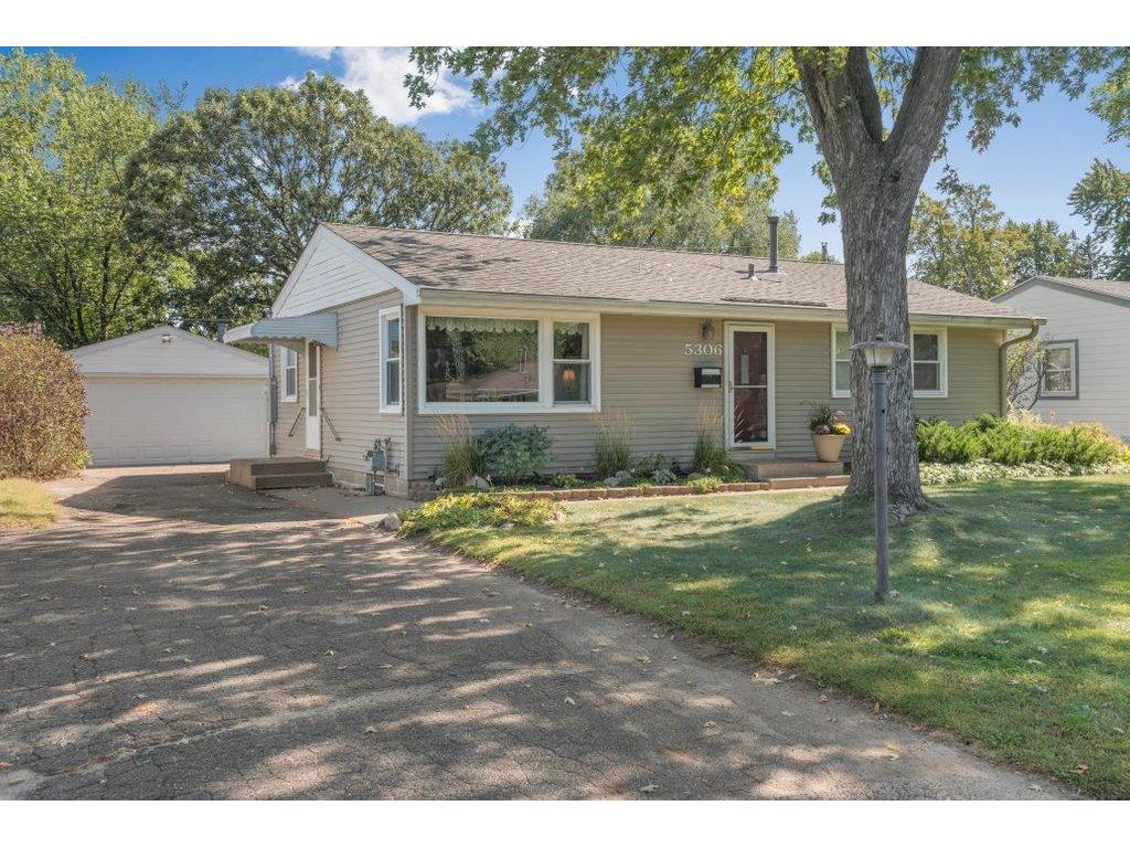 5306 Newton Avenue N Brooklyn Center MN 55430 6603073 image1