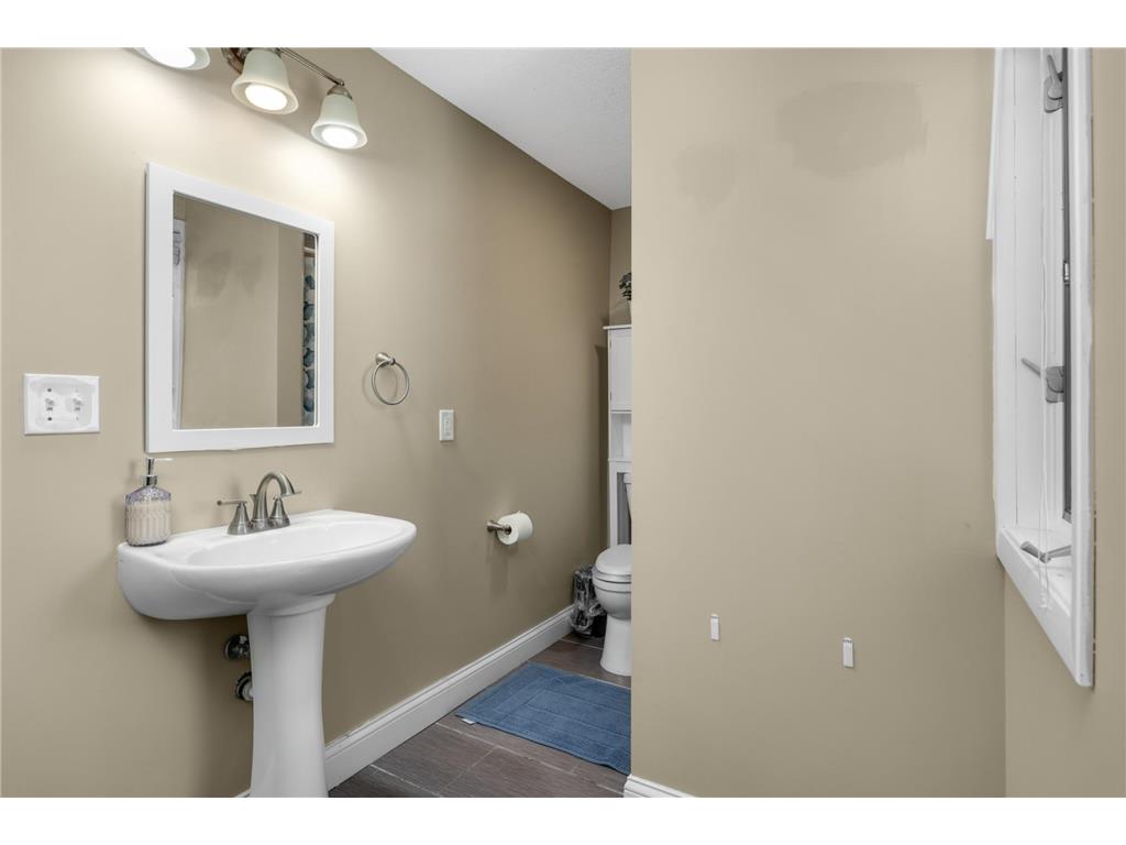5306 Pennsylvania Avenue N New Hope MN 55428 7040421 image25