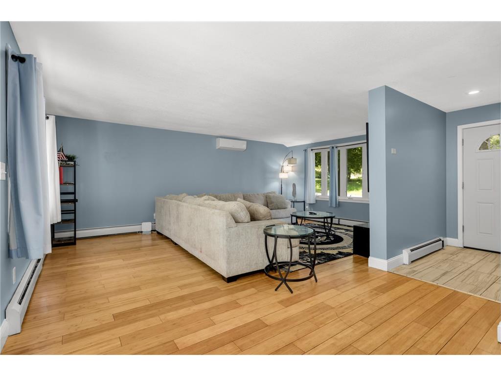 5306 Pennsylvania Avenue N New Hope MN 55428 7040421 image4