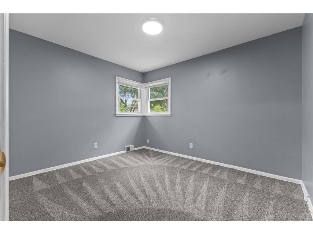 5306 Quebec Avenue N New Hope MN 55428 7049890 image15