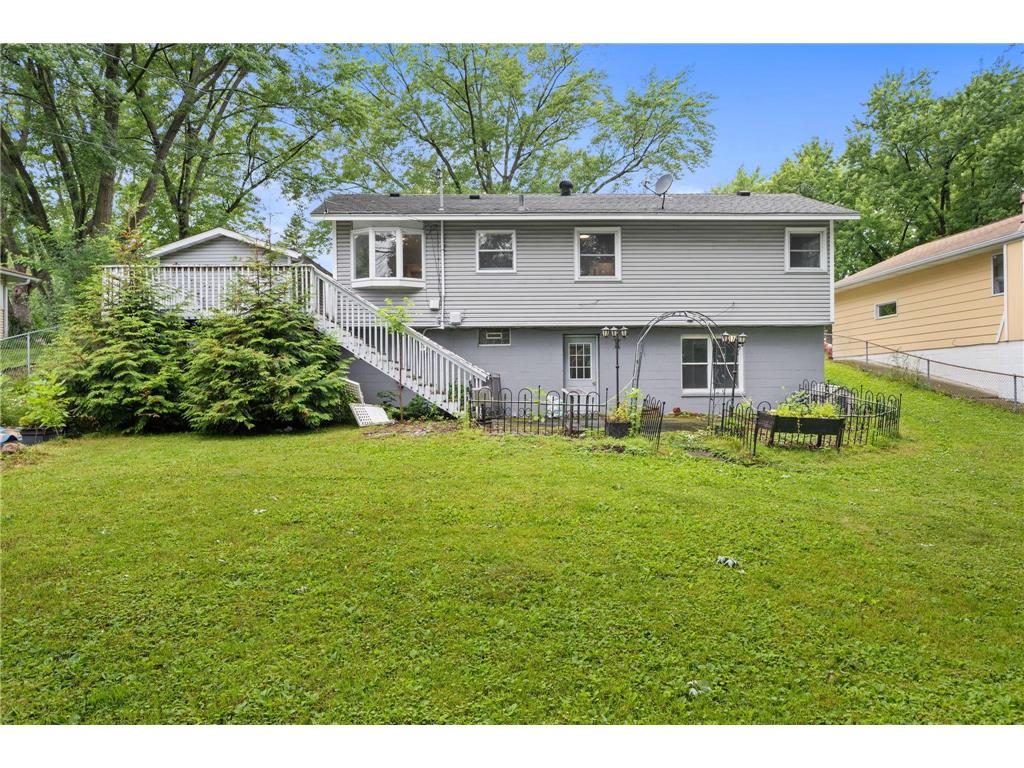 5306 Quebec Avenue N New Hope MN 55428 7049890 image37