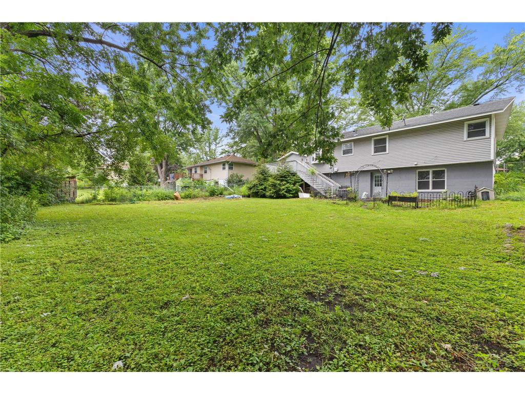 5306 Quebec Avenue N New Hope MN 55428 7049890 image38