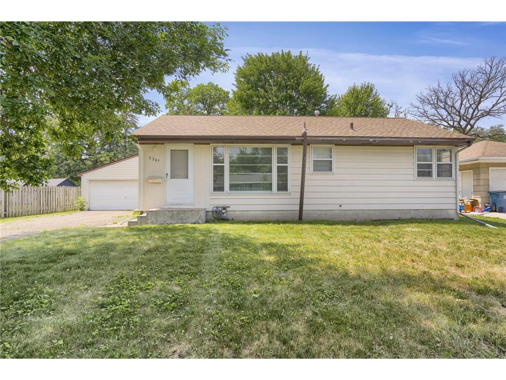 5307 Jersey Avenue N Crystal MN 55428 6382774 image1