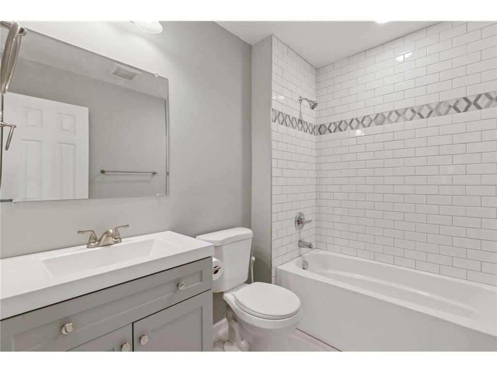 5307 Jersey Avenue N Crystal MN 55428 6802480 image14