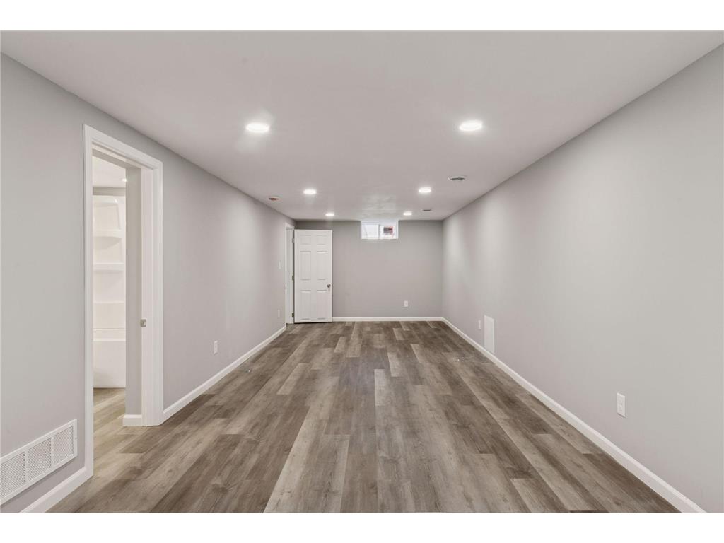 5307 Jersey Avenue N Crystal MN 55428 6802480 image23