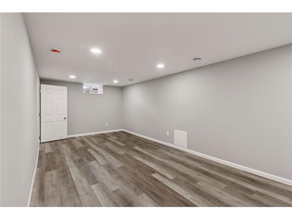 5307 Jersey Avenue N Crystal MN 55428 6802480 image24