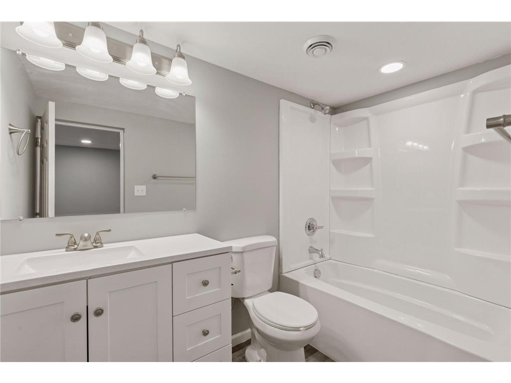 5307 Jersey Avenue N Crystal MN 55428 6802480 image25